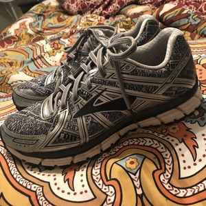 Brooks adrenaline New York special edition 8.5